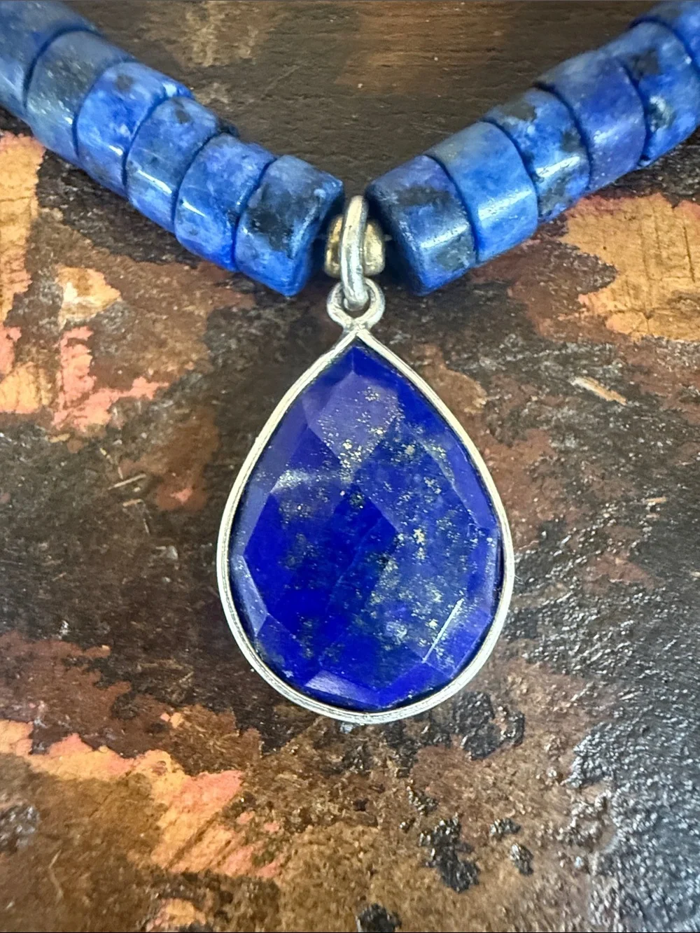 Running Bear ”Blue Lagoon” necklace. New with tags from Sundance.